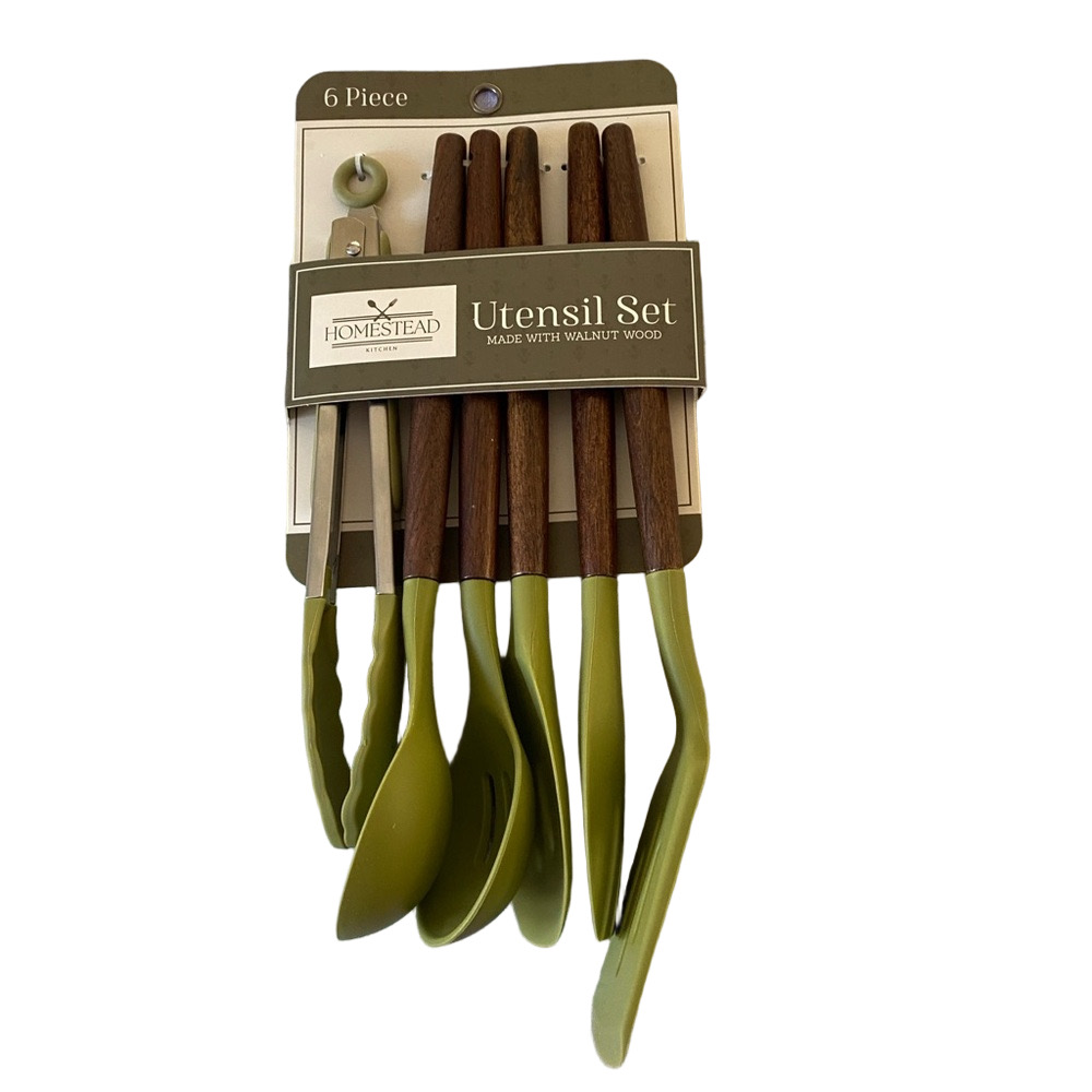 Green and Brown Utensil Set